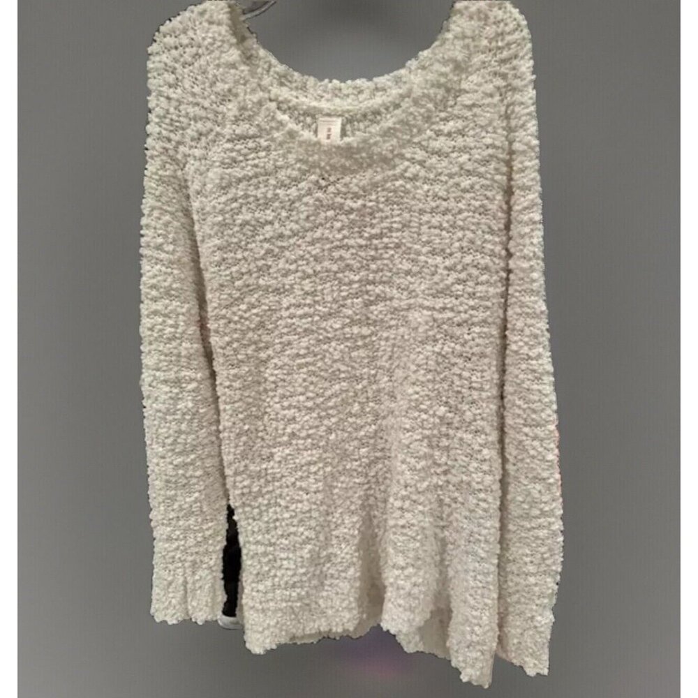 No Boundaries Ultra Soft White Sweater Juniors Size Medium 7/9